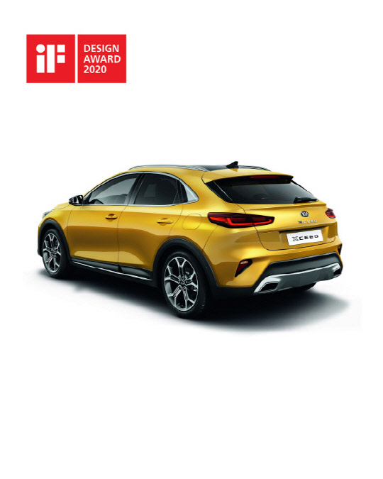 기아자동차 유럽 전략 차종인 엑씨드.   <기아자동차 제공>